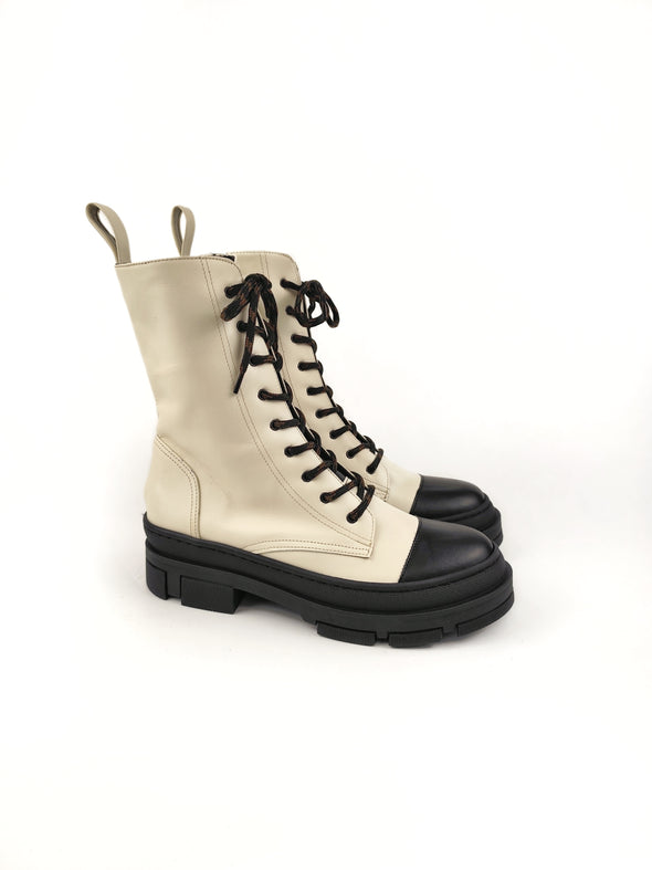KENDRA CREAM/BLACK LEATHER BOOTS
