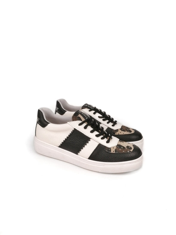 BETTY BLACK LEATHER SNEAKERS