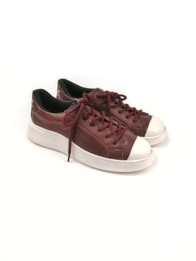 DONNA BORDEAUX LEATHER SNEAKERS