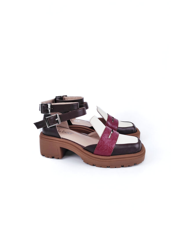 CASSIDY BROWN/ WINE RED STRAPPY MOCASSINS